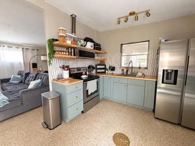 Listing Photo 19