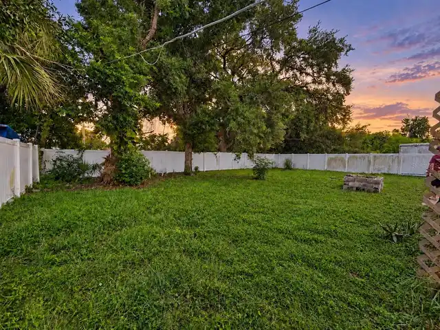 Listing Photo 29