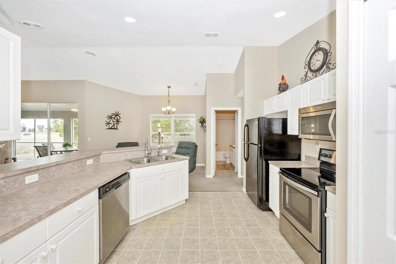 Listing Photo 15