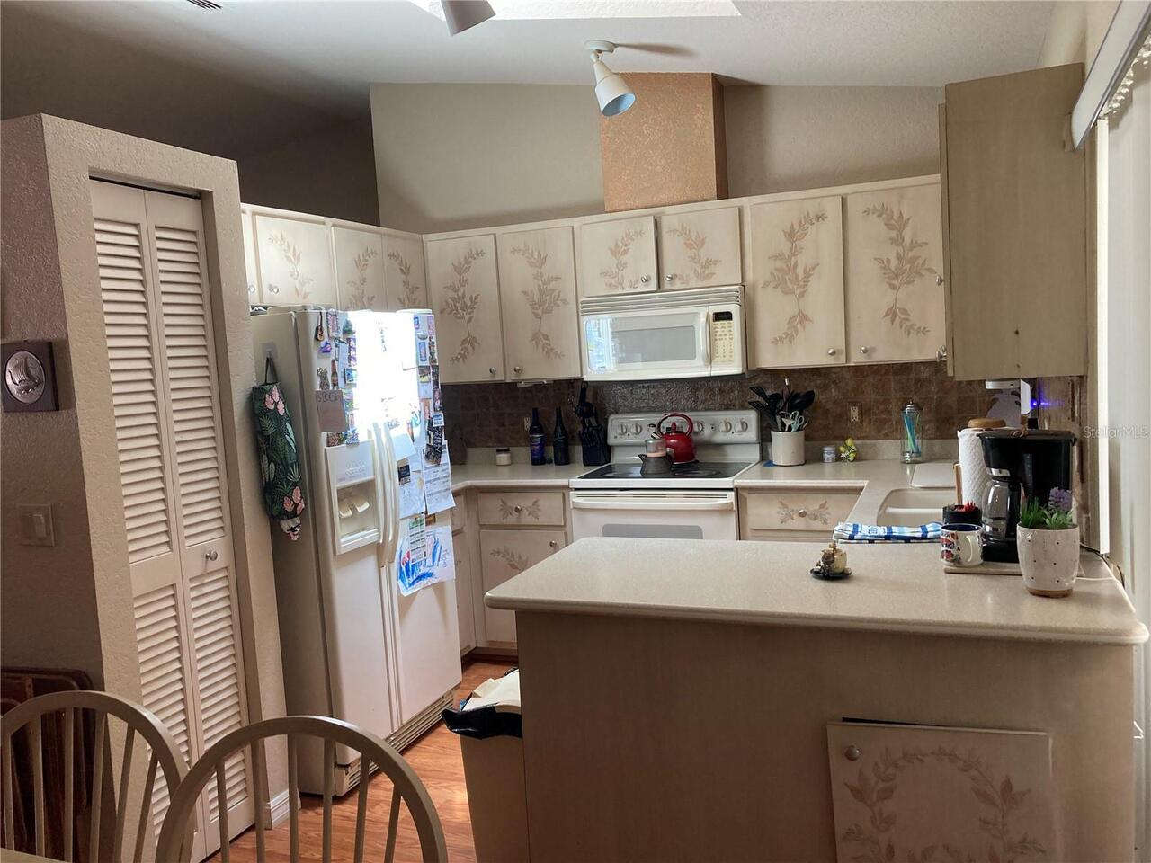 Listing Photo 6
