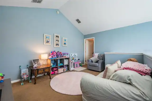 Listing Photo 28