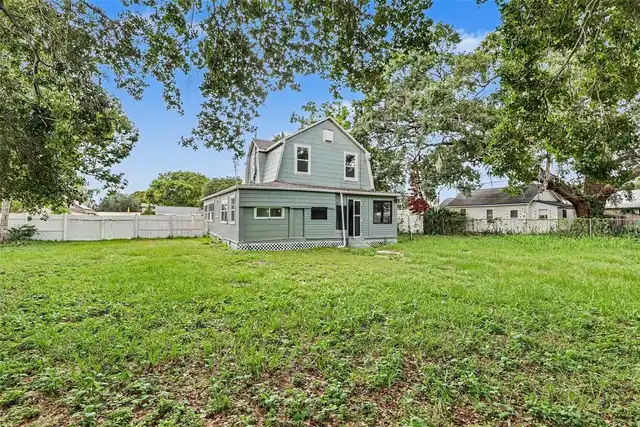 Listing Photo 24