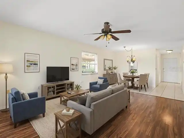 Listing Photo 6