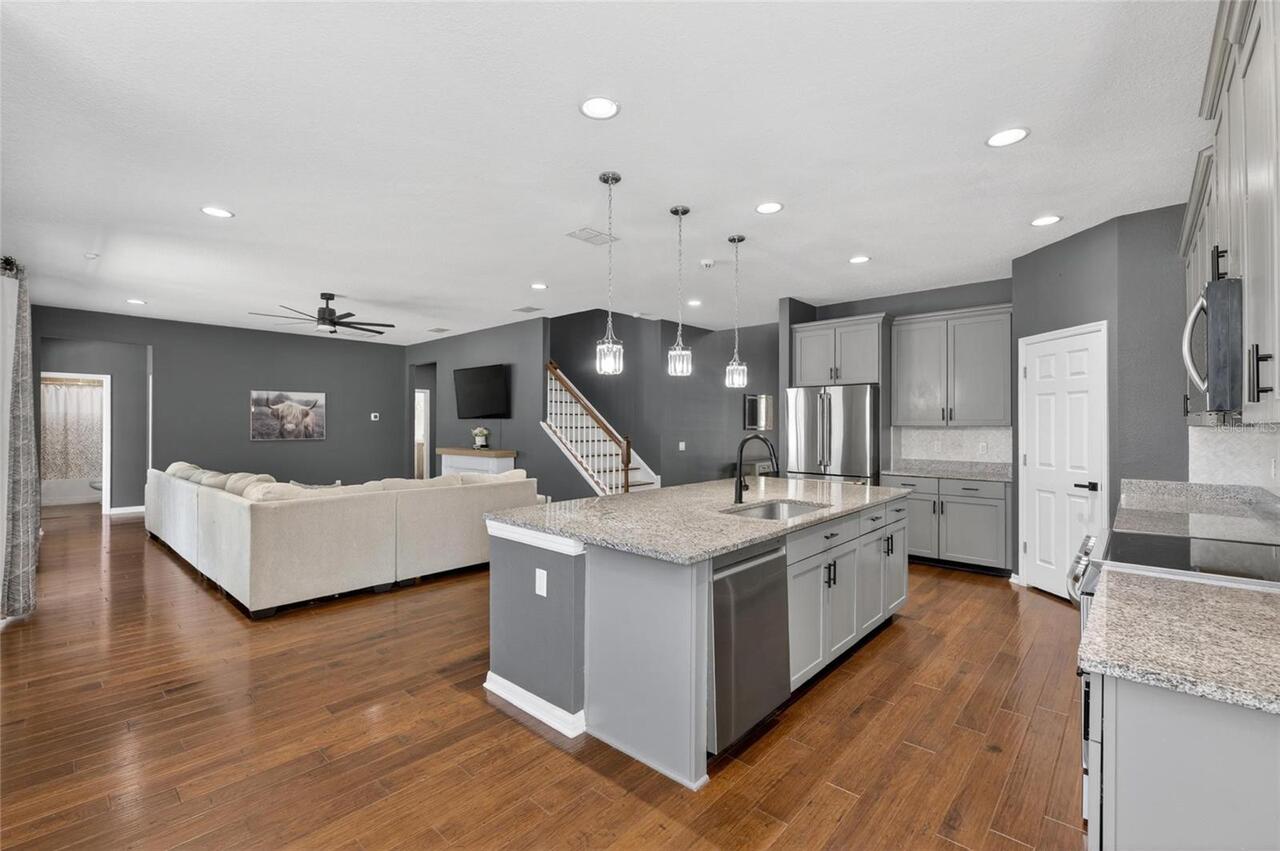 Listing Photo 18