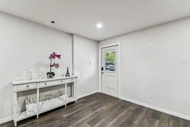 Listing Photo 34