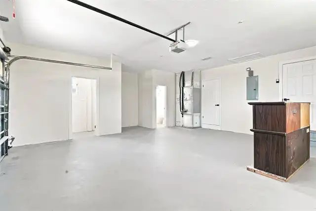 Listing Photo 32