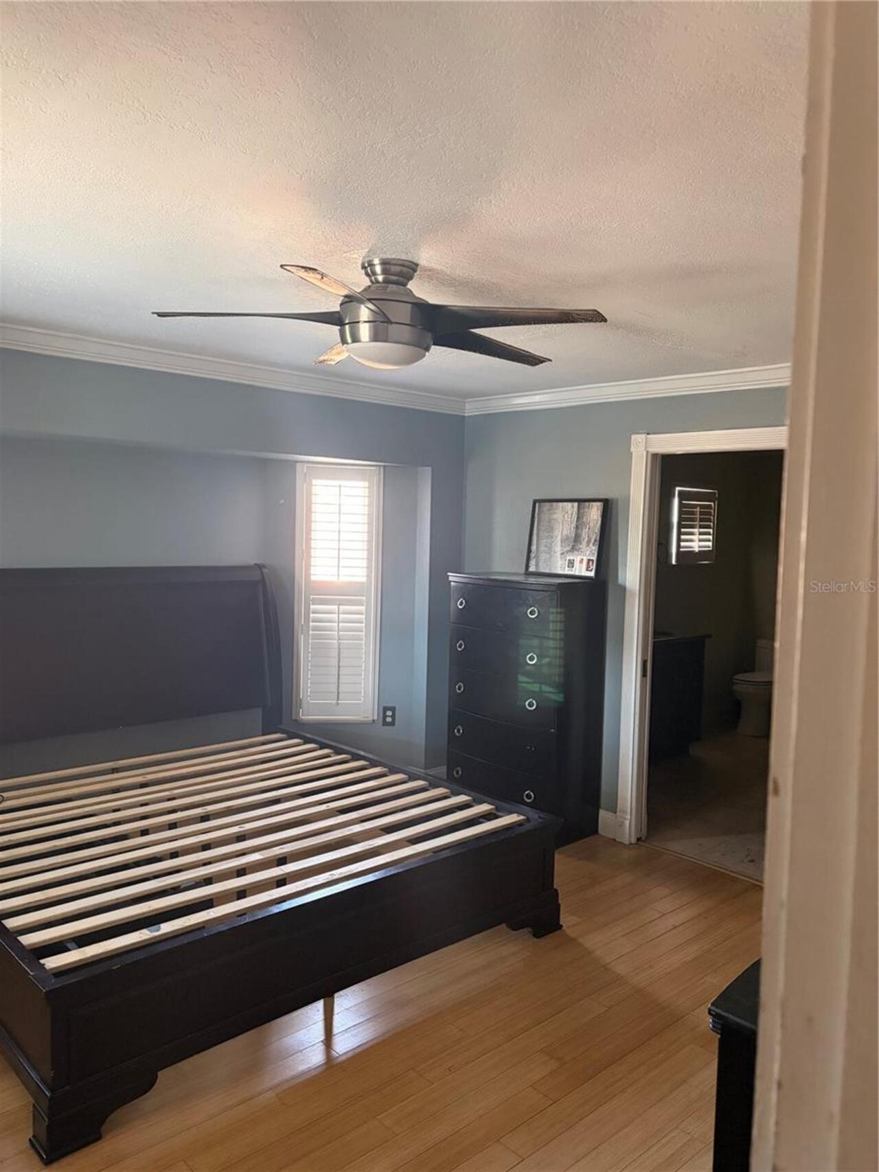 Listing Photo 17