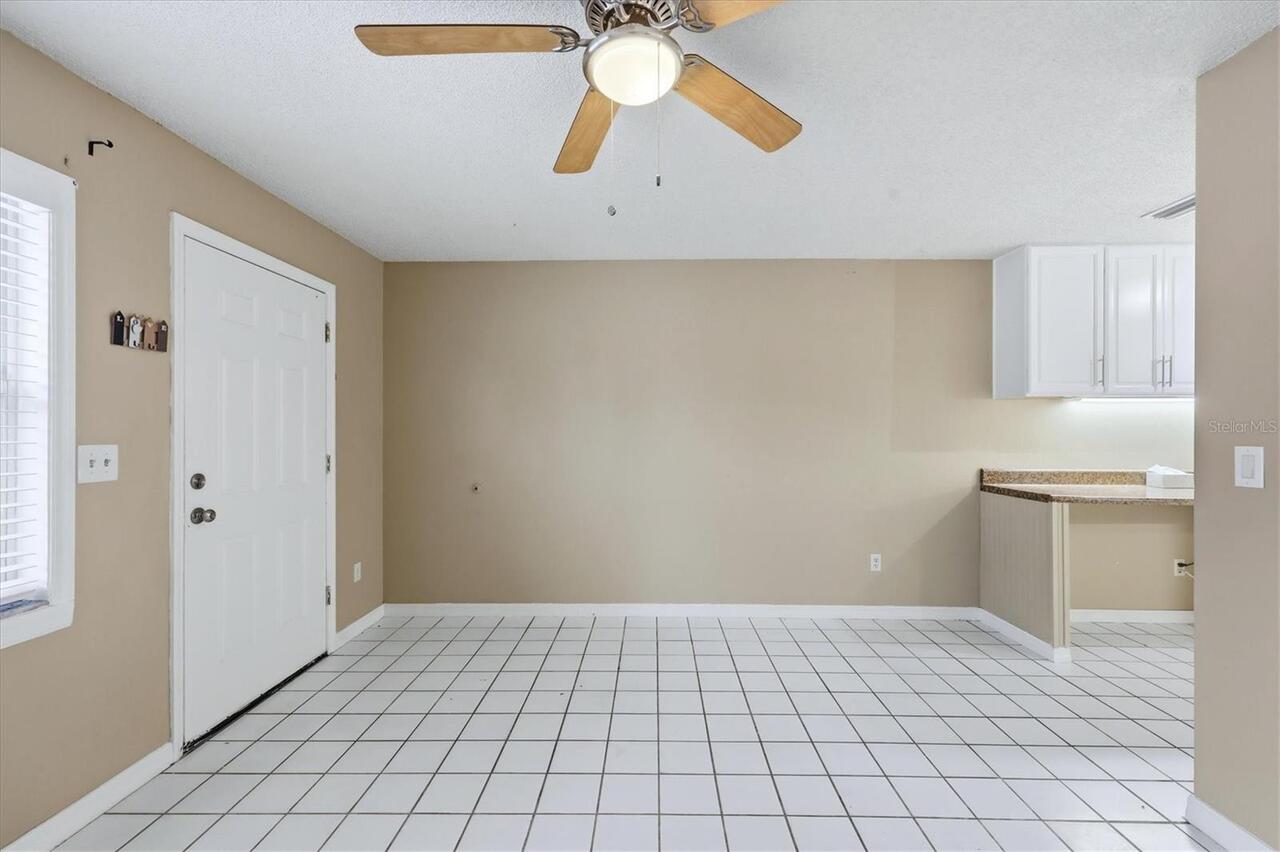 Listing Photo 14