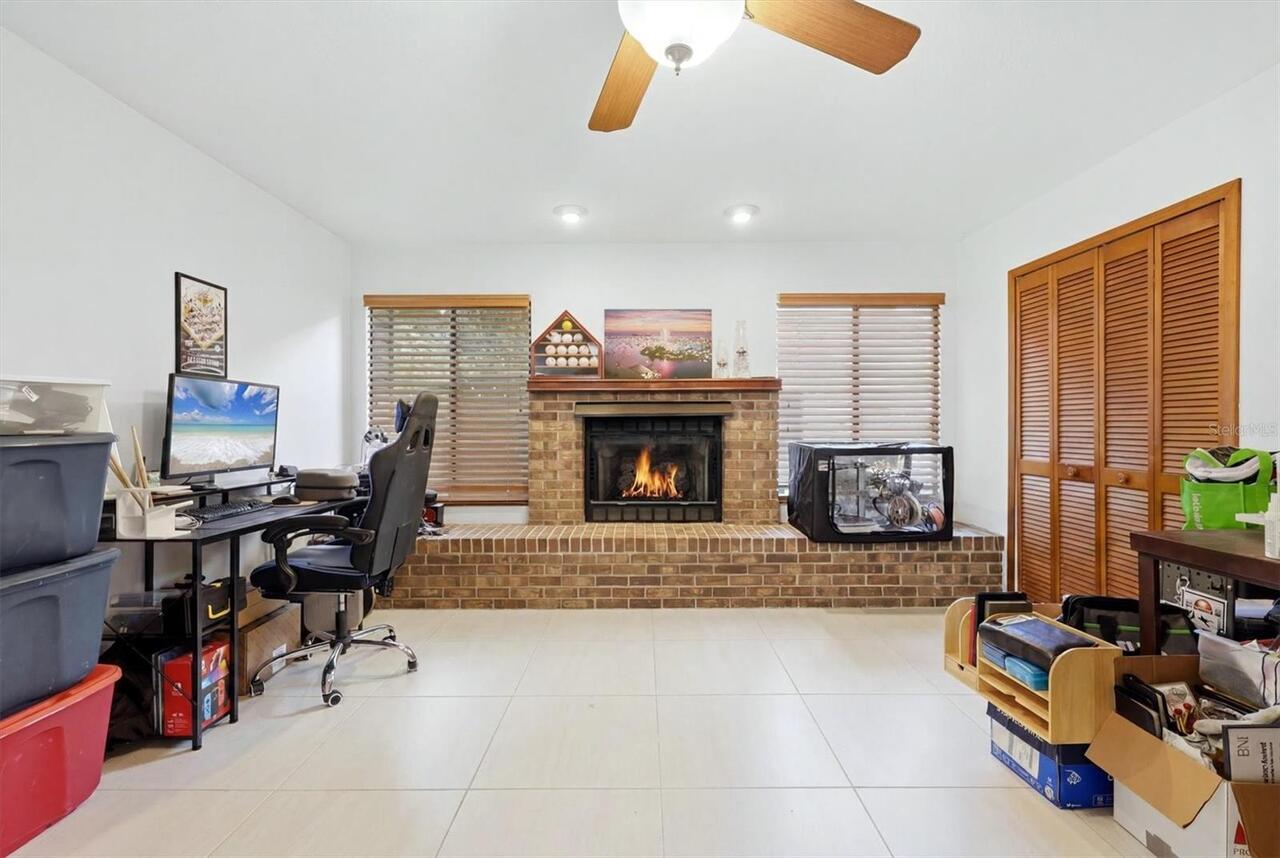 Listing Photo 18