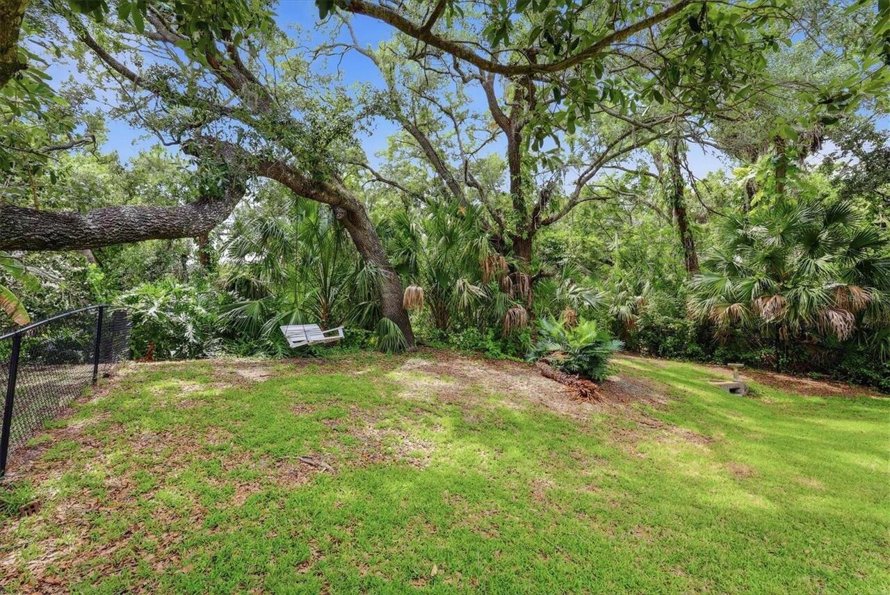 Listing Photo 35