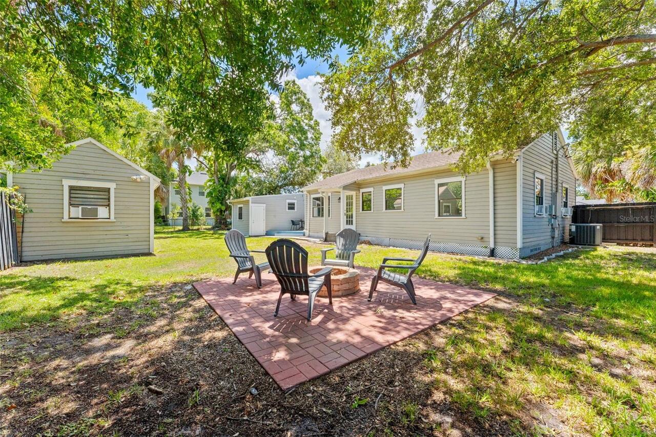 Listing Photo 10