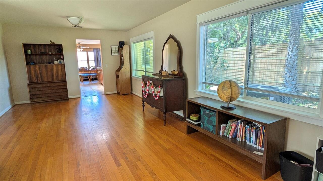 Listing Photo 5