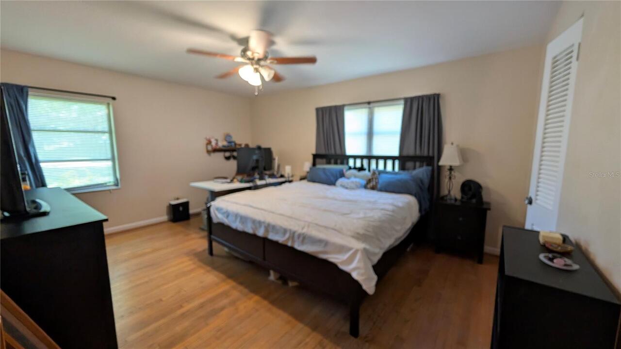 Listing Photo 14