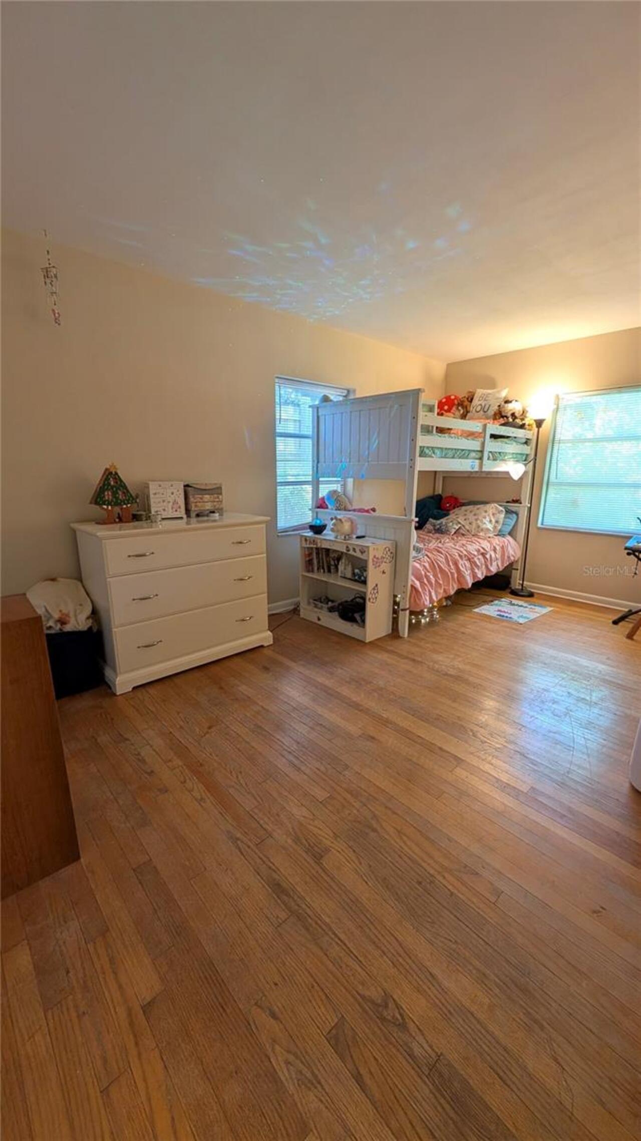 Listing Photo 17