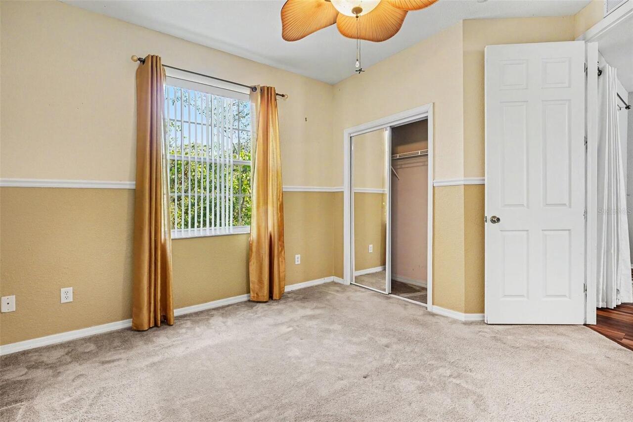 Listing Photo 9