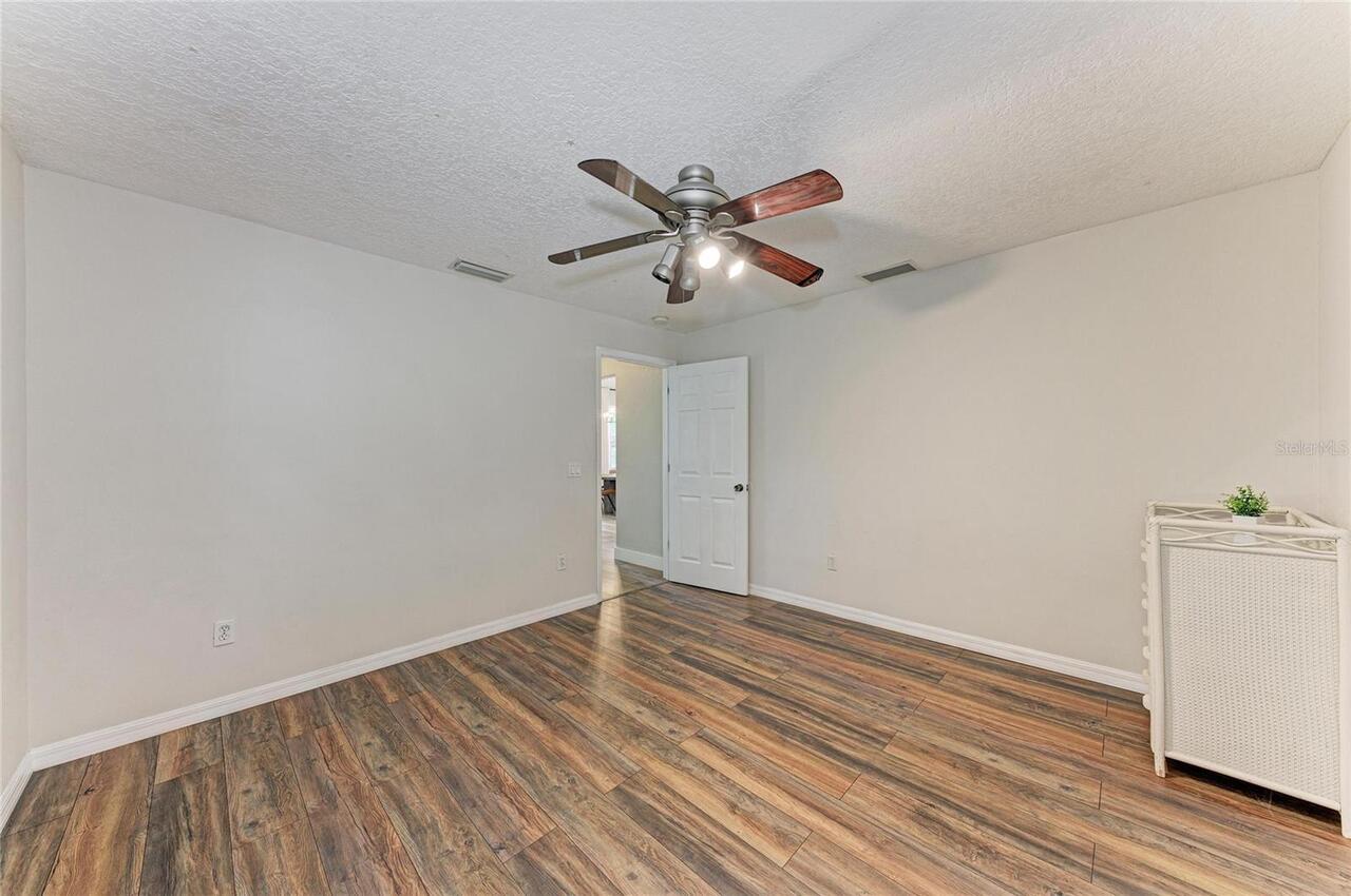 Listing Photo 44
