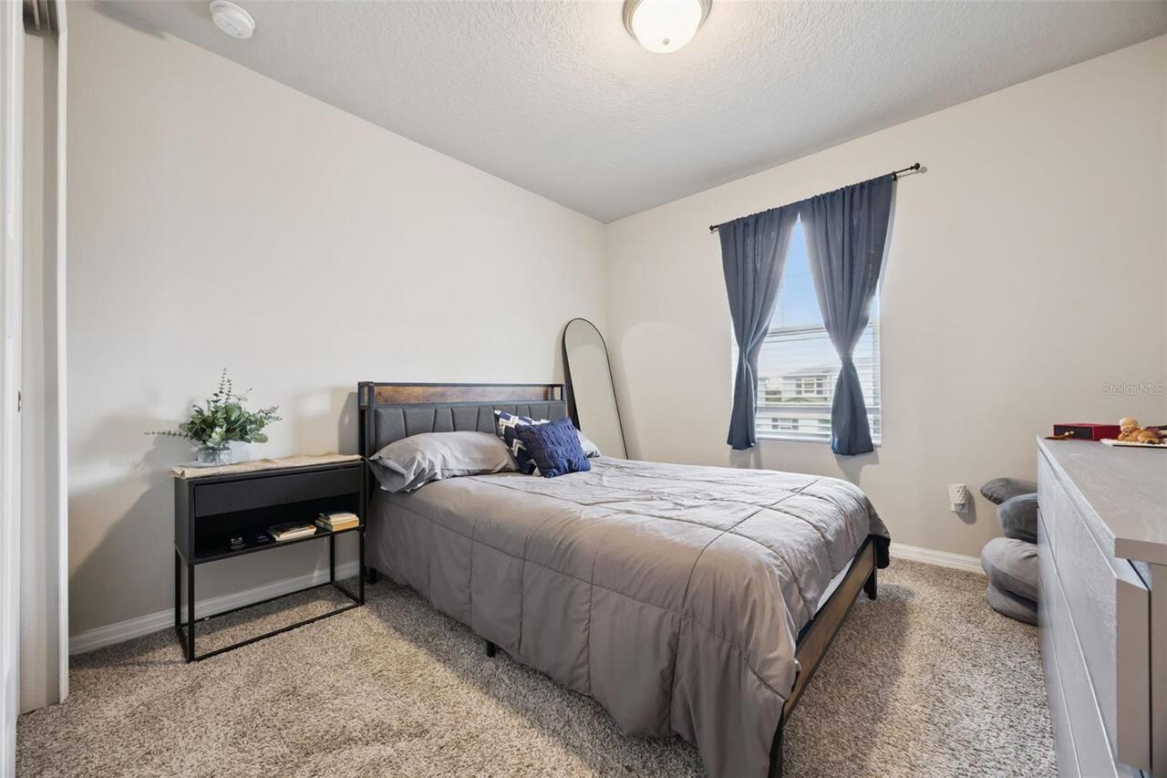 Listing Photo 18