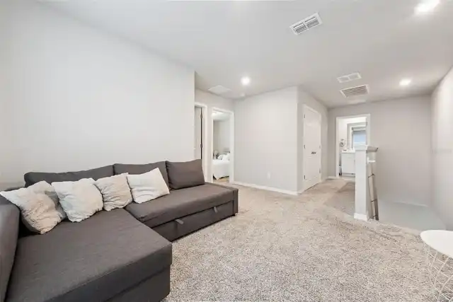Listing Photo 15