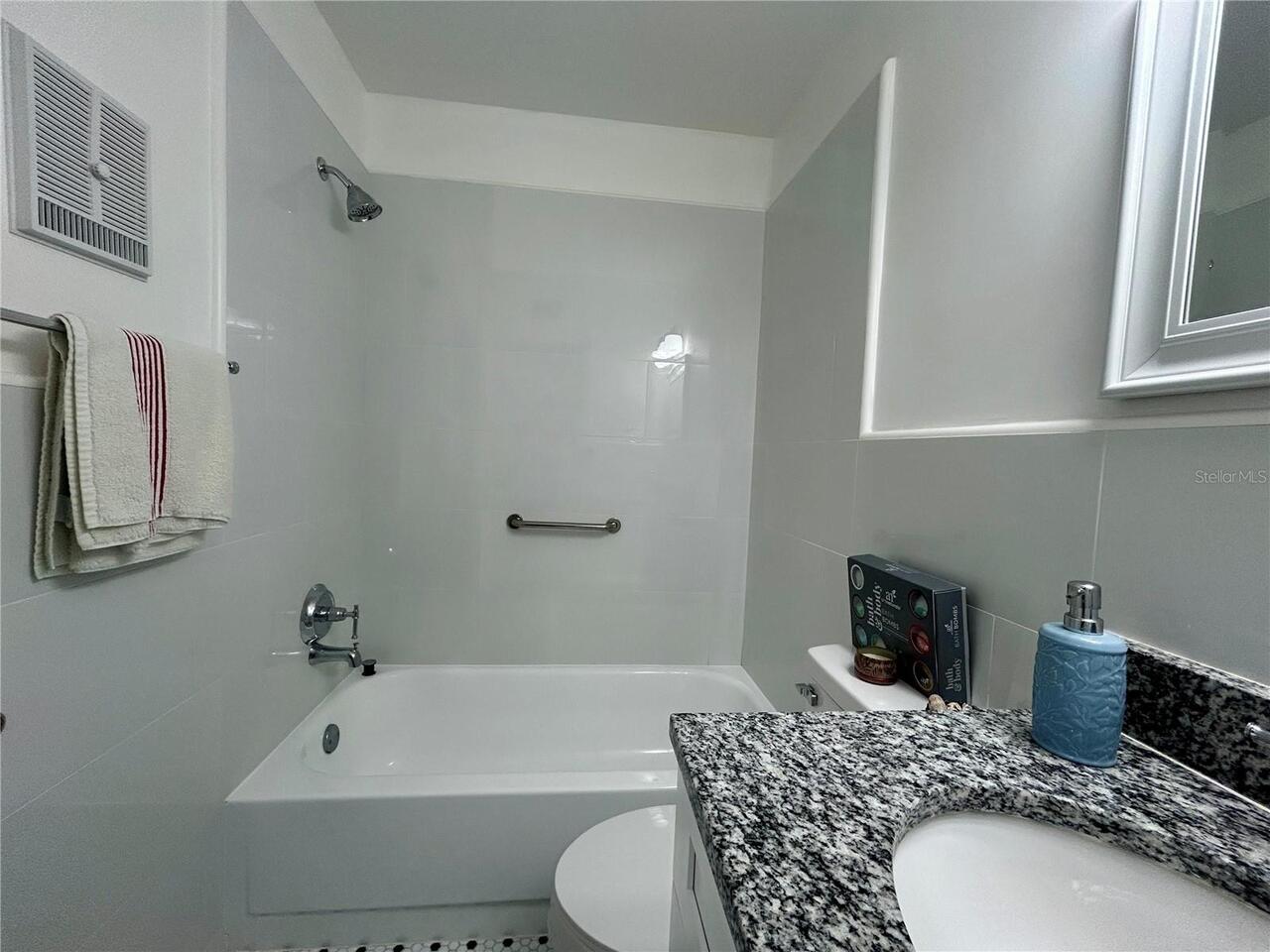 Listing Photo 28
