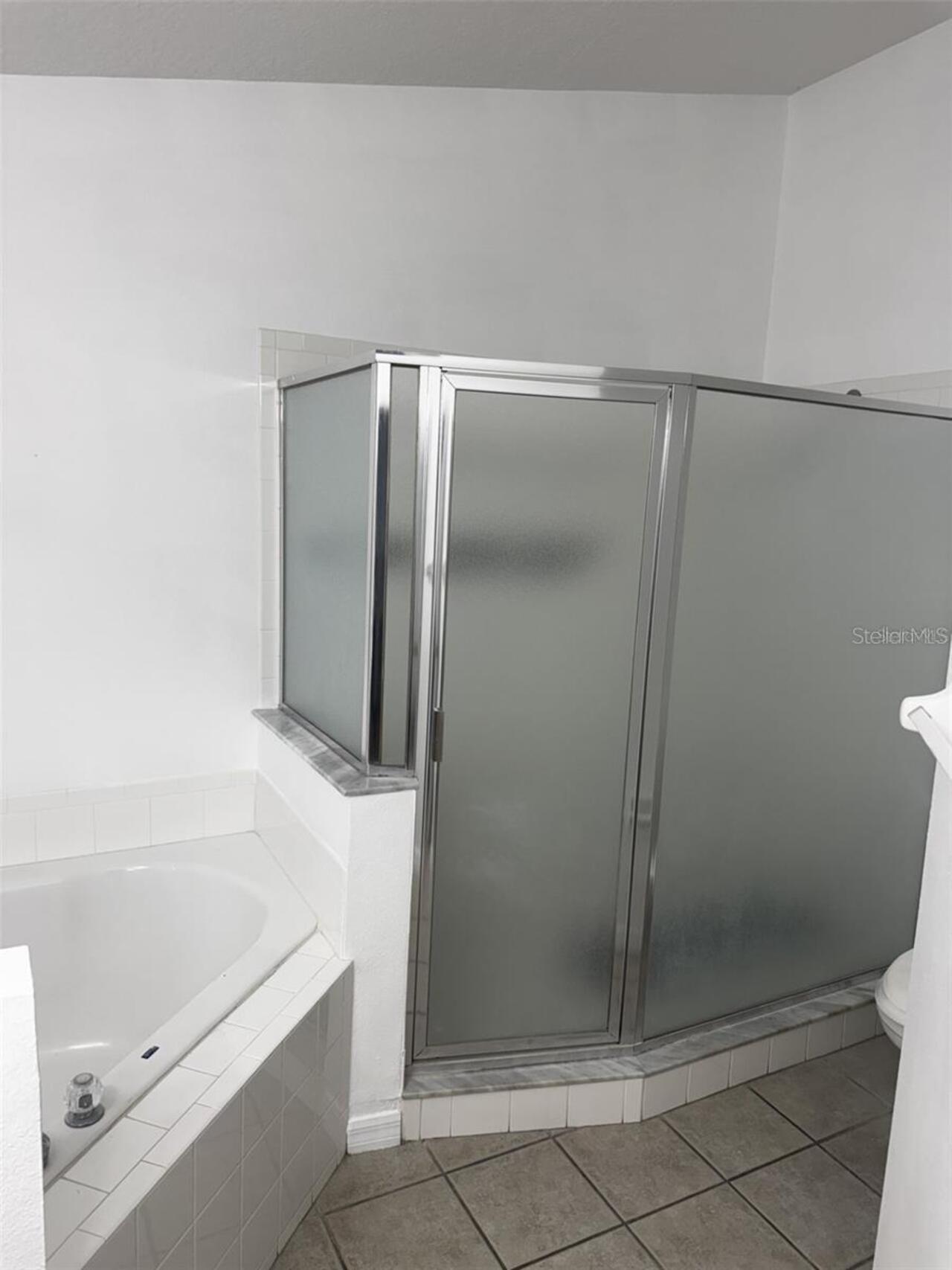 Listing Photo 9