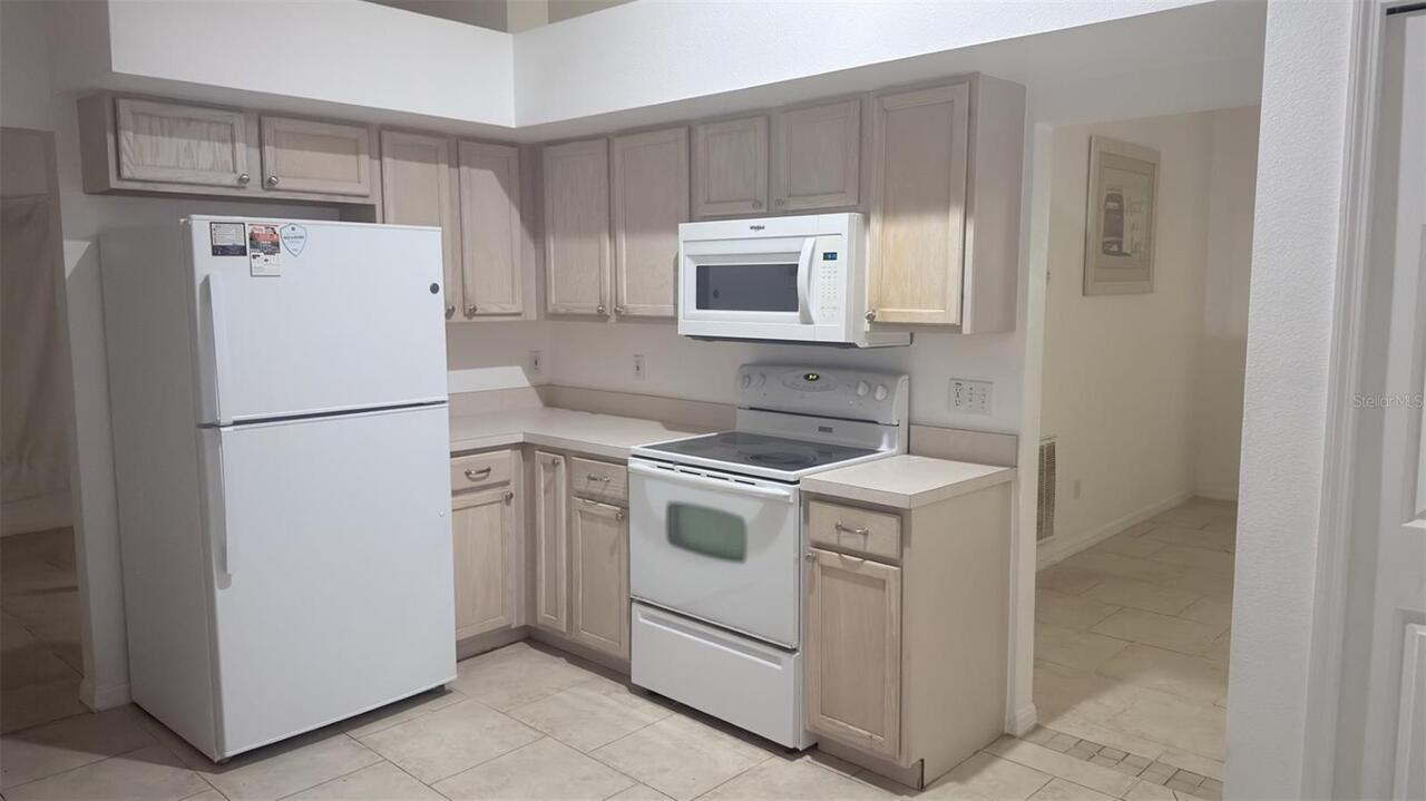 Listing Photo 10