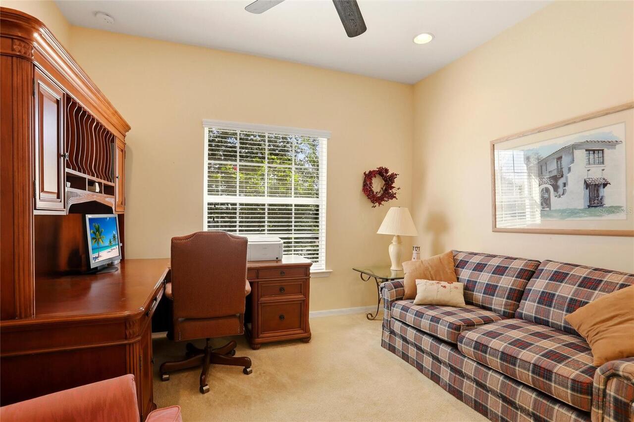 Listing Photo 17