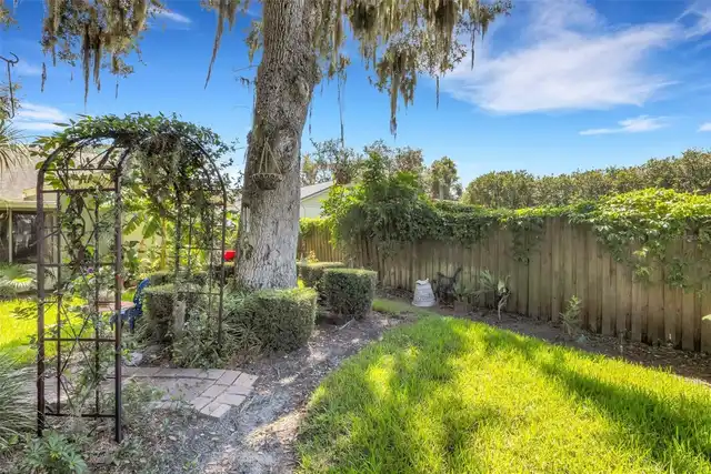 Listing Photo 35