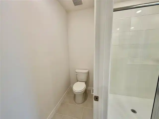 Listing Photo 26