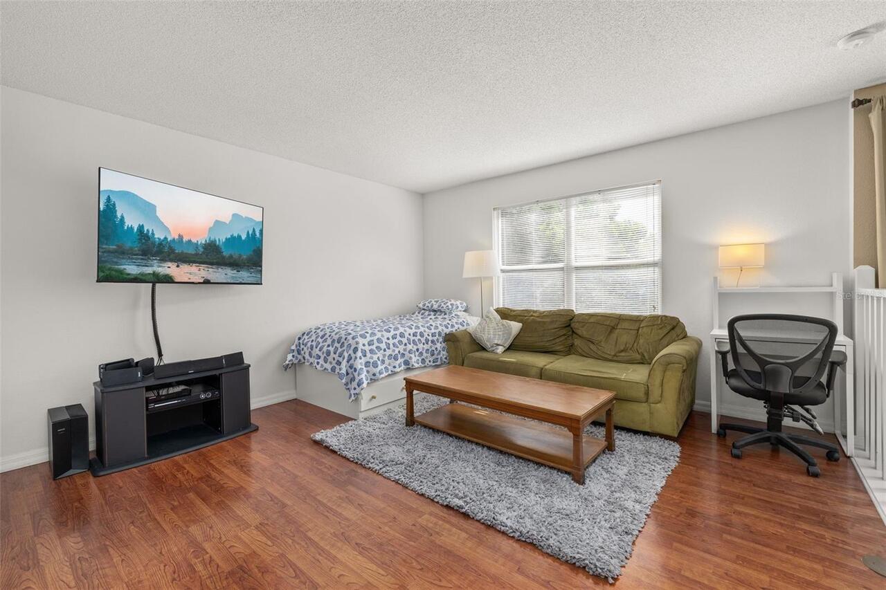 Listing Photo 19