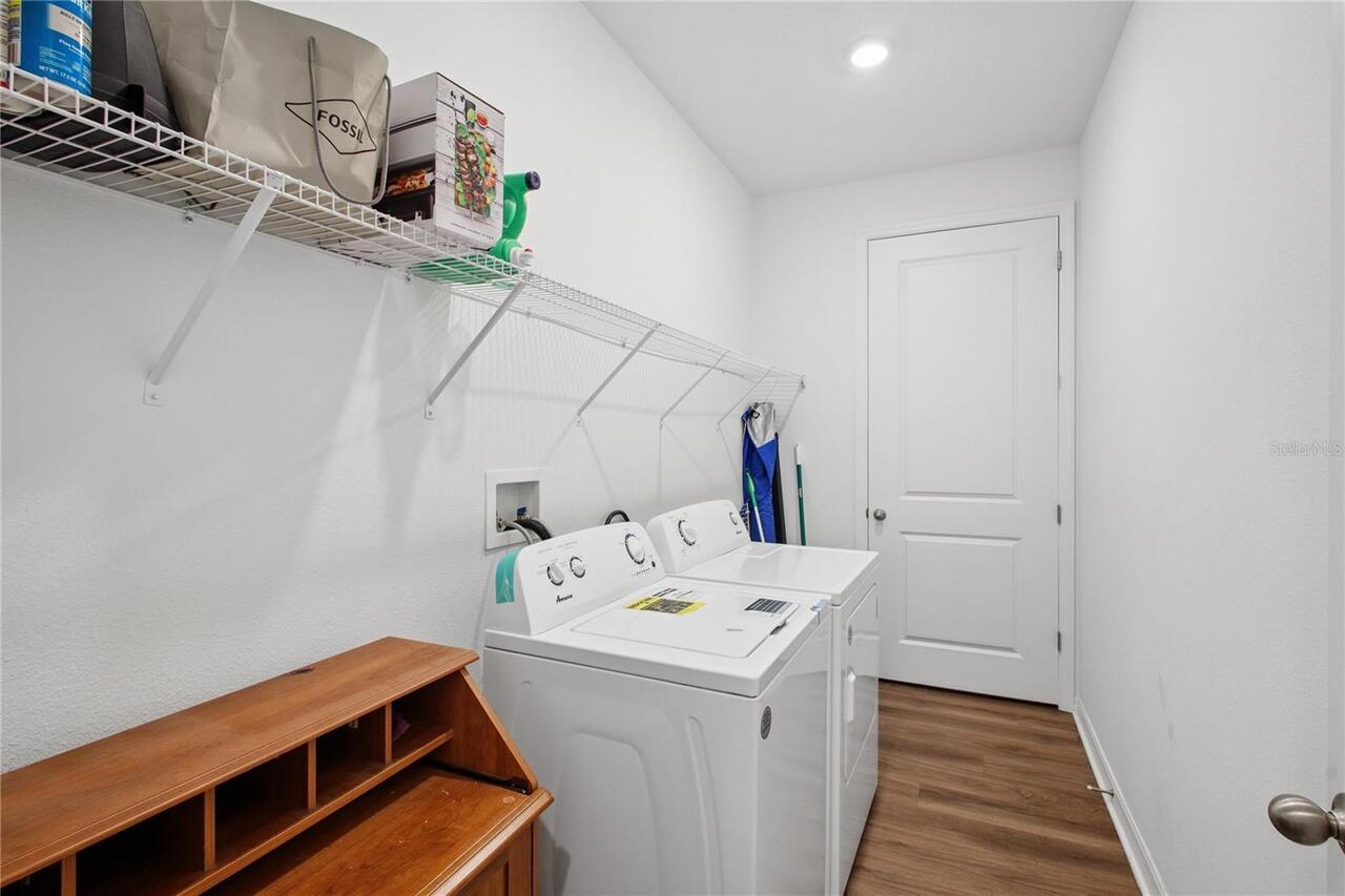 Listing Photo 9