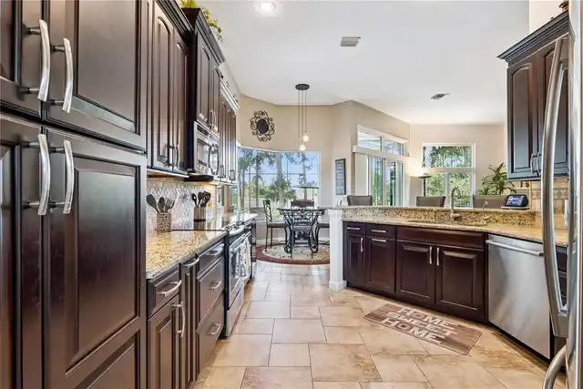 Listing Photo 19