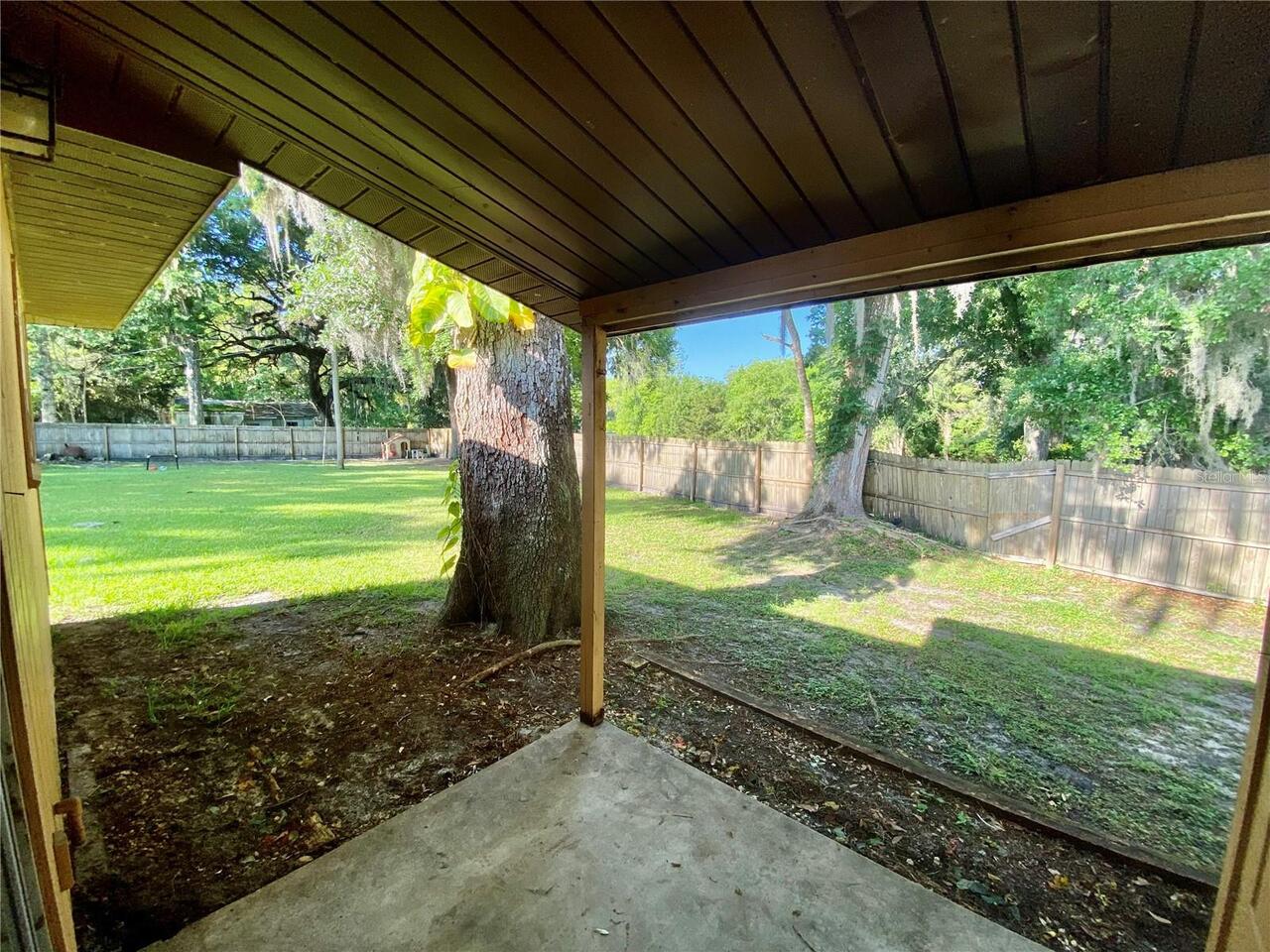 Listing Photo 8