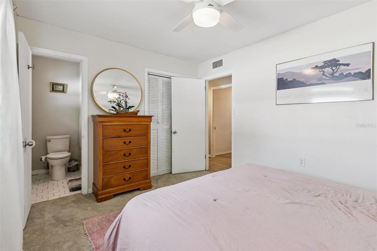 Listing Photo 24