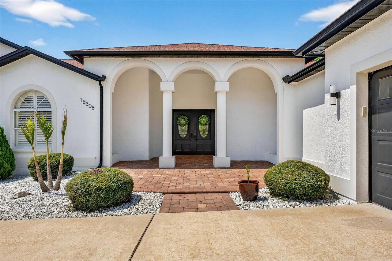 Listing Photo 8