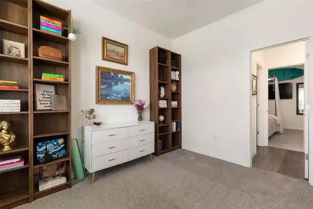 Listing Photo 33