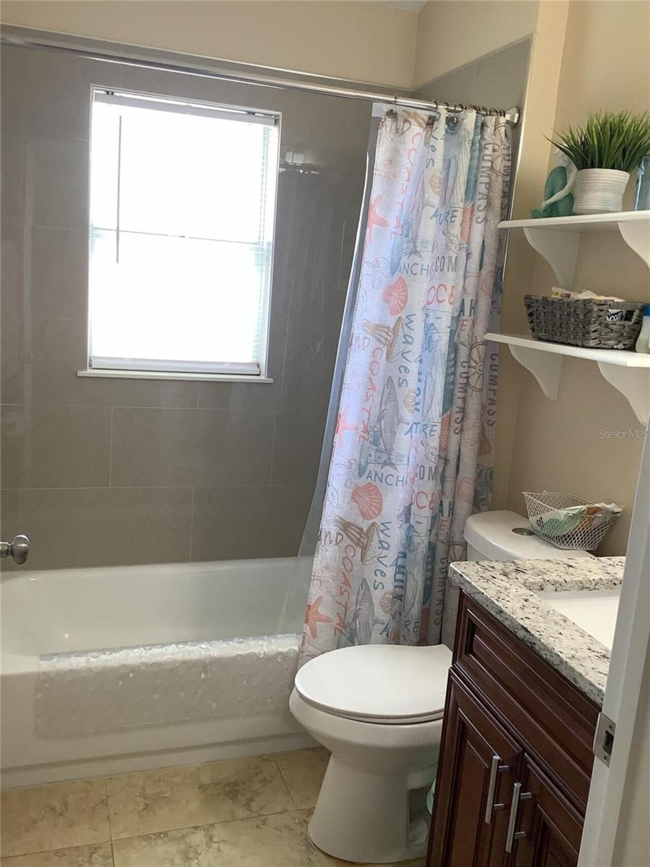 Listing Photo 7