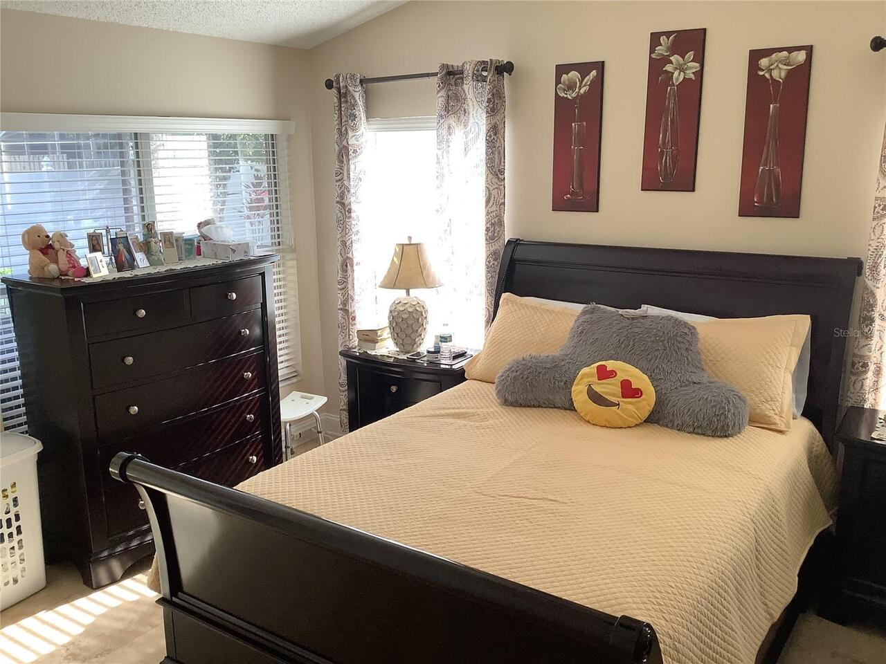 Listing Photo 10
