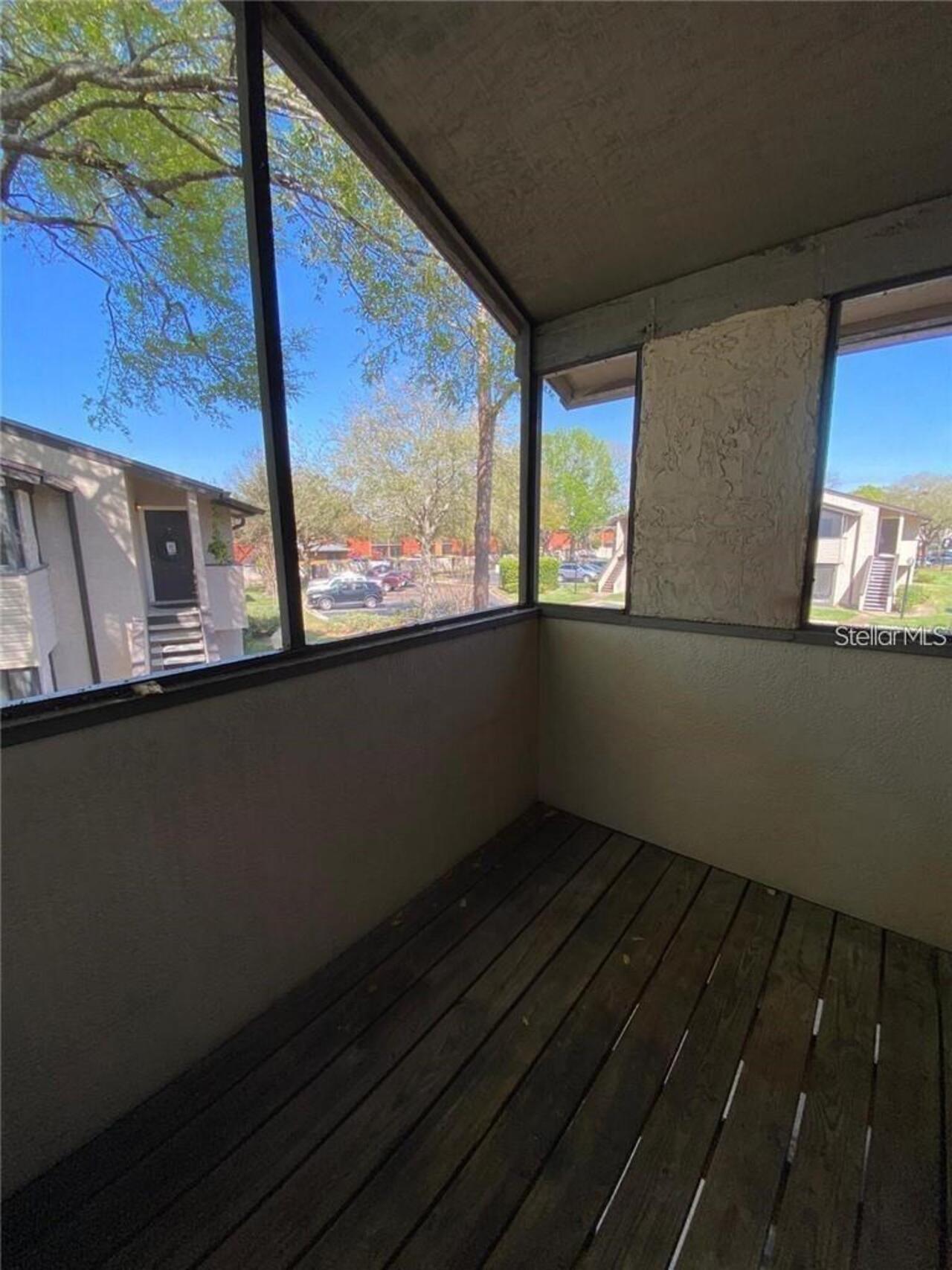 Listing Photo 8