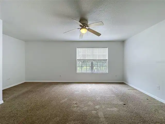 Listing Photo 34