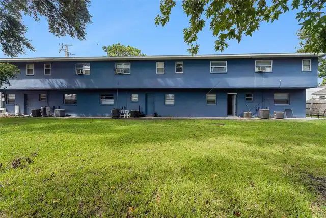 Listing Photo 18