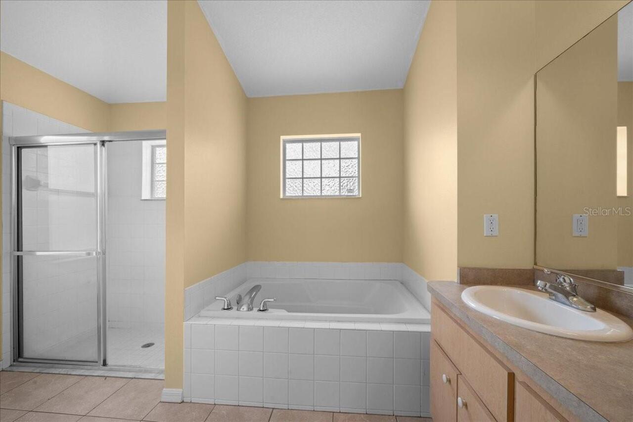 Listing Photo 33