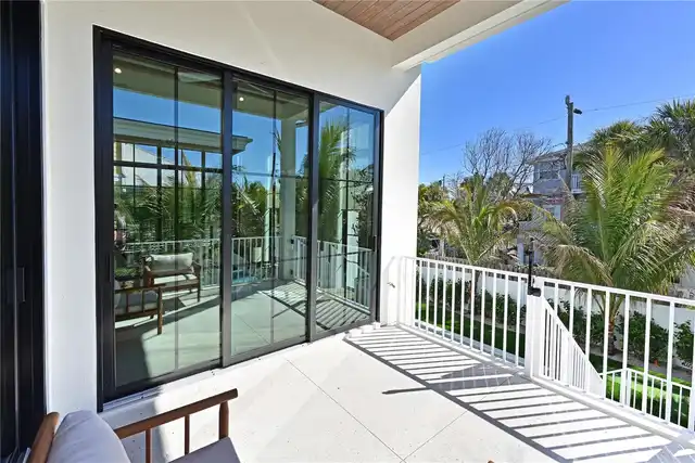 Listing Photo 17