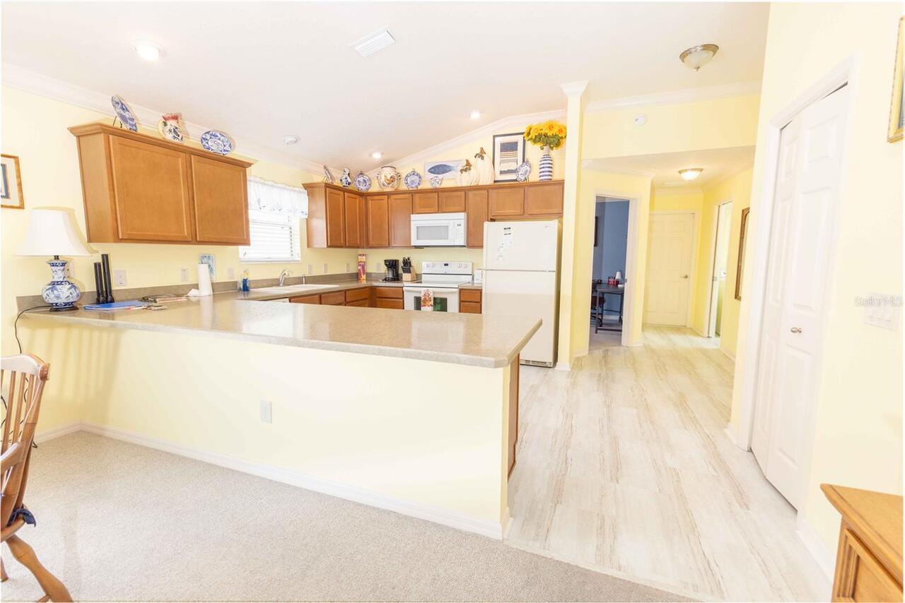 Listing Photo 8