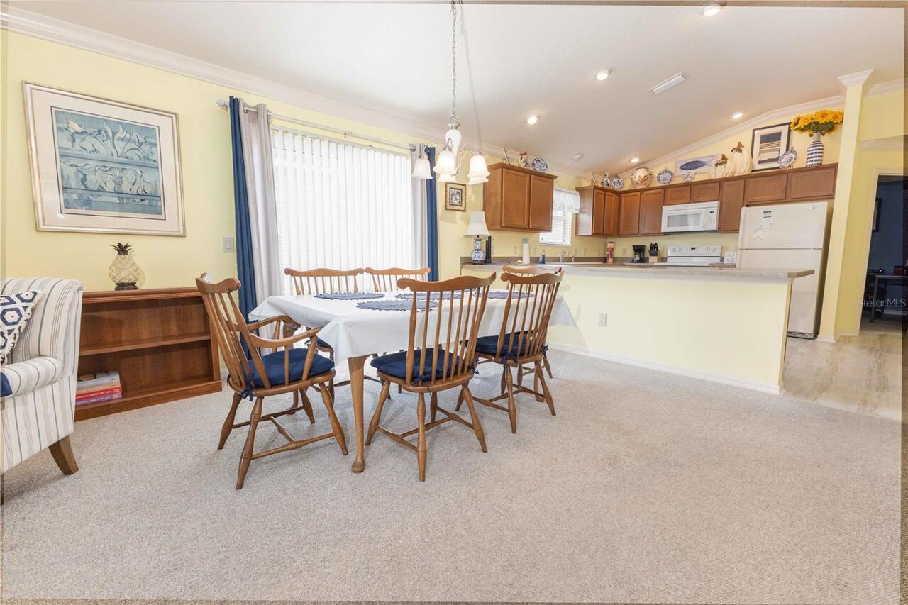 Listing Photo 9