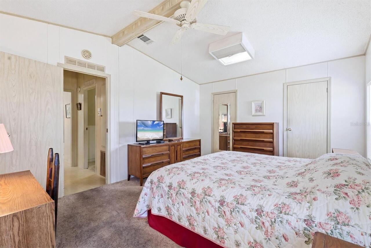 Listing Photo 19