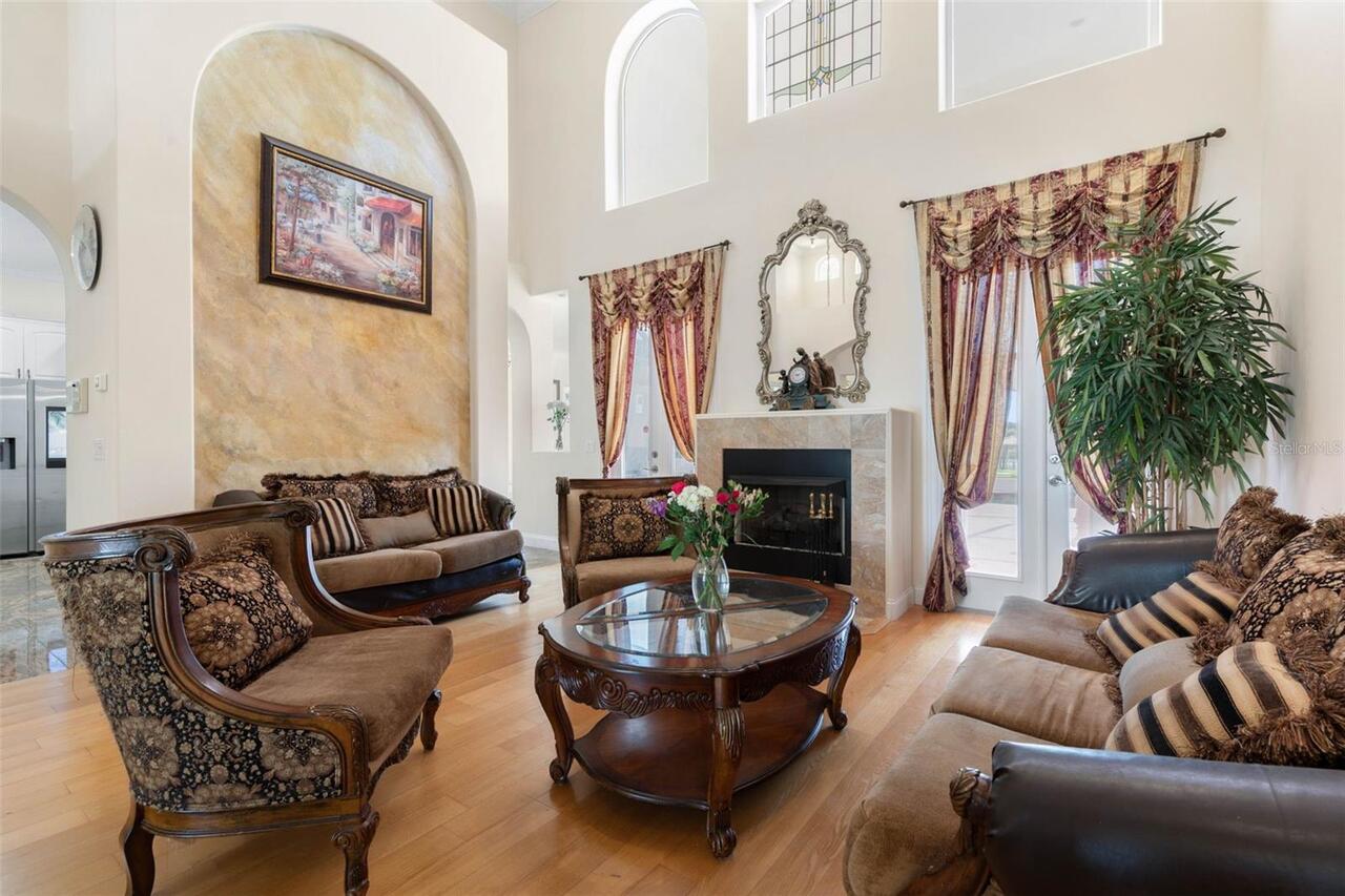 Listing Photo 11