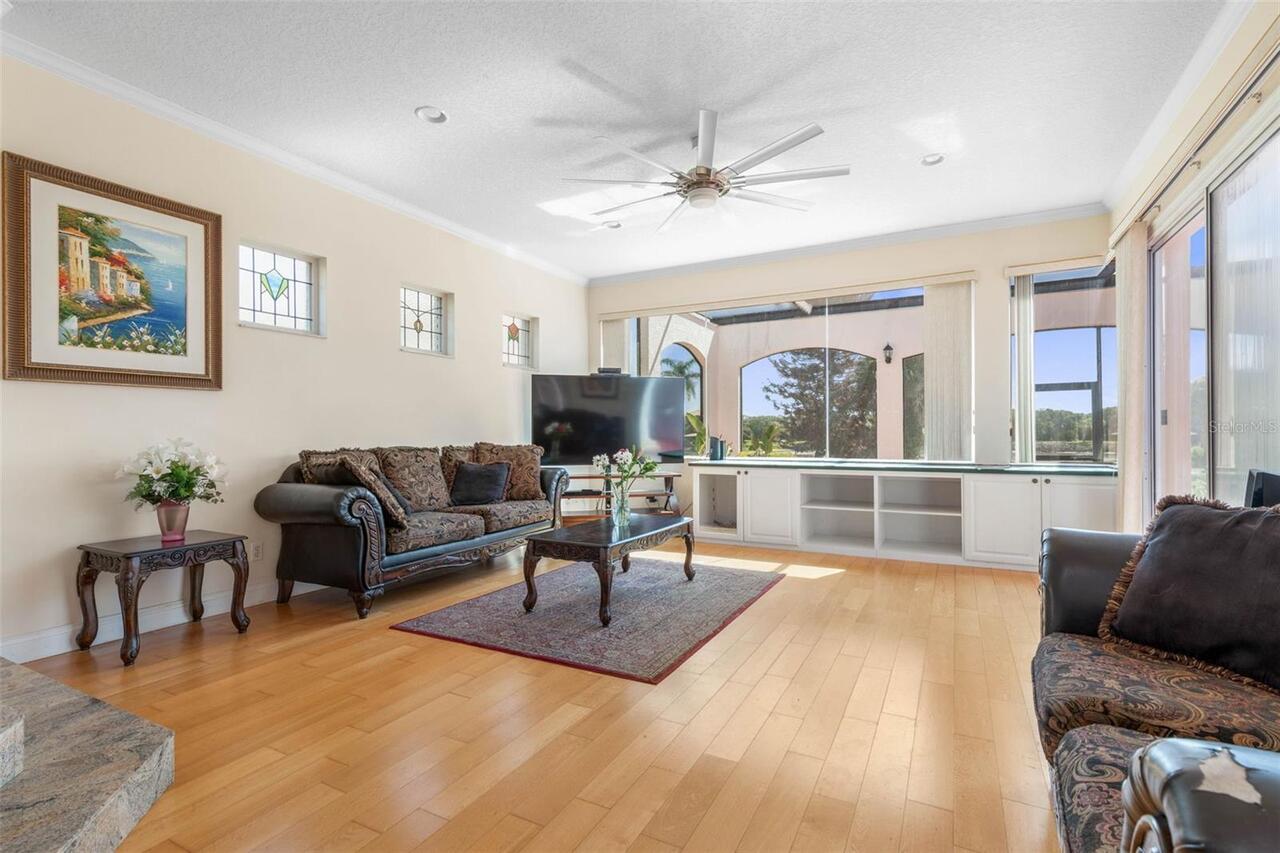 Listing Photo 23