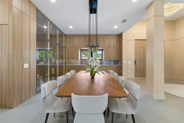 Listing Photo 21