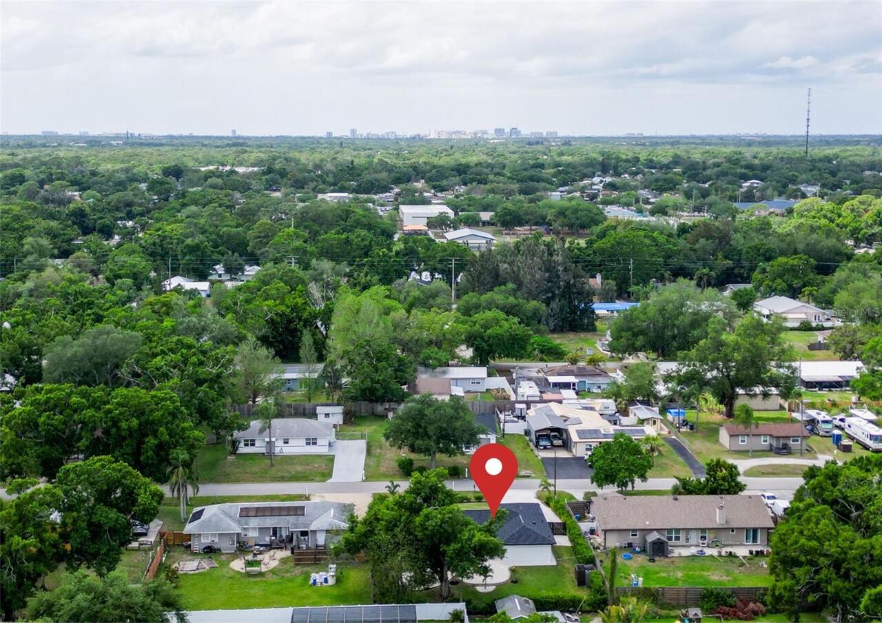 Listing Photo 10