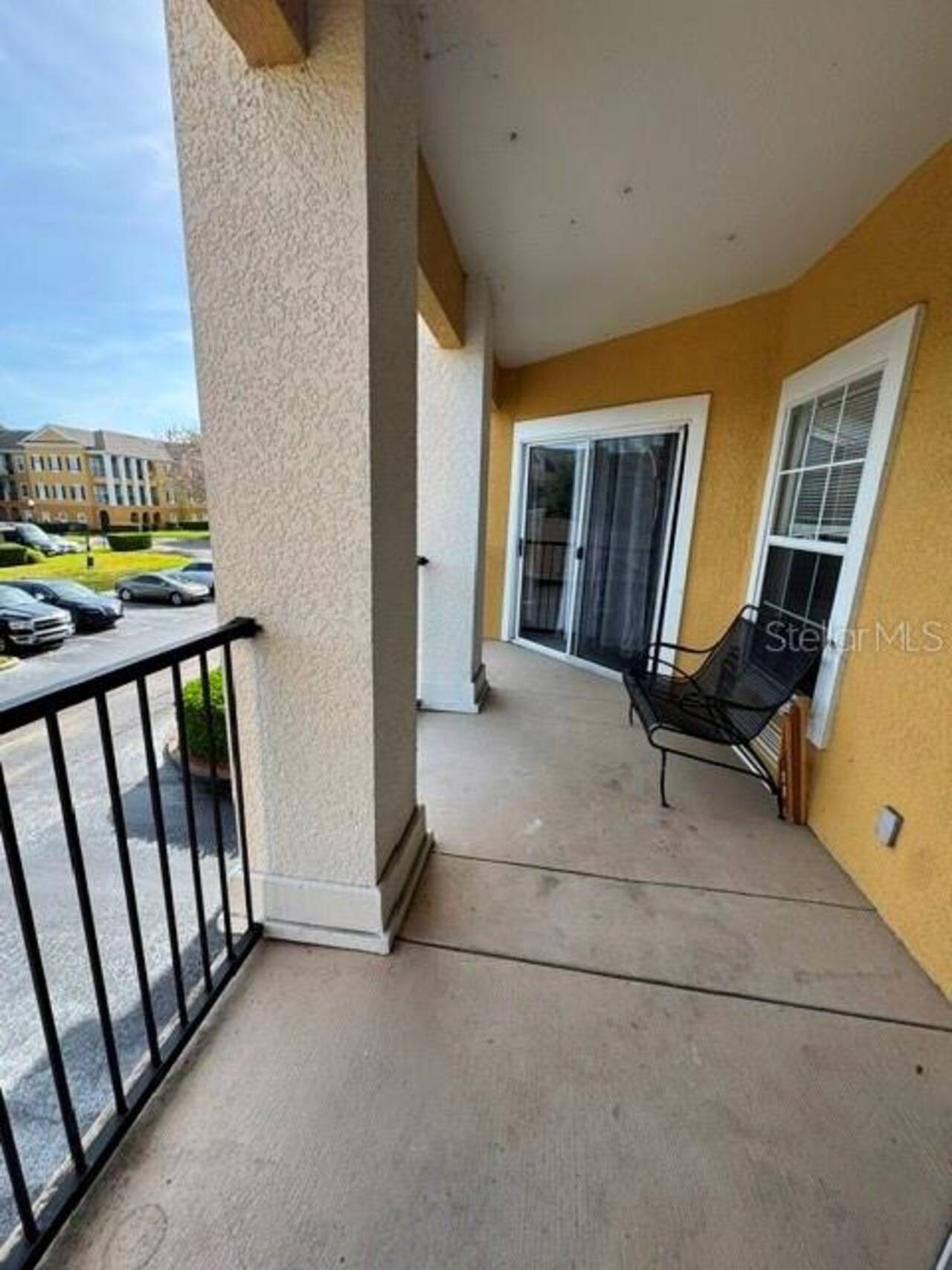 Listing Photo 8
